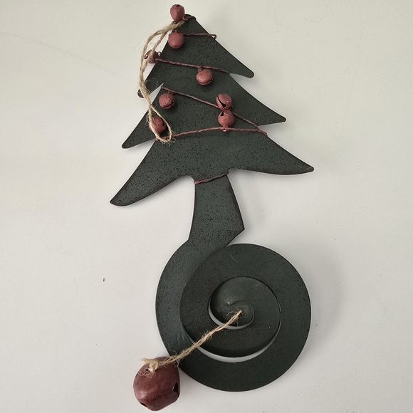 Vintage Rustic Christmas Ornament Set of 3 – Star, Tree & Angel 🎄✨ - Picture 8 of 9